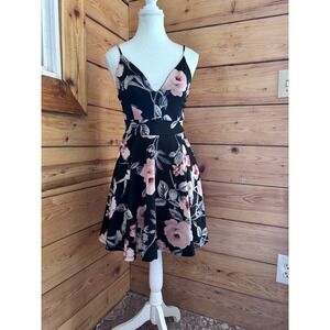Floral Fit and Flare Mini Dress Black Pink Rose V-Neck Tie Back‎ Skater Dress